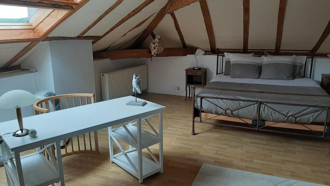 Bed and Breakfast En Bord De Riviere Casseneuil Экстерьер фото