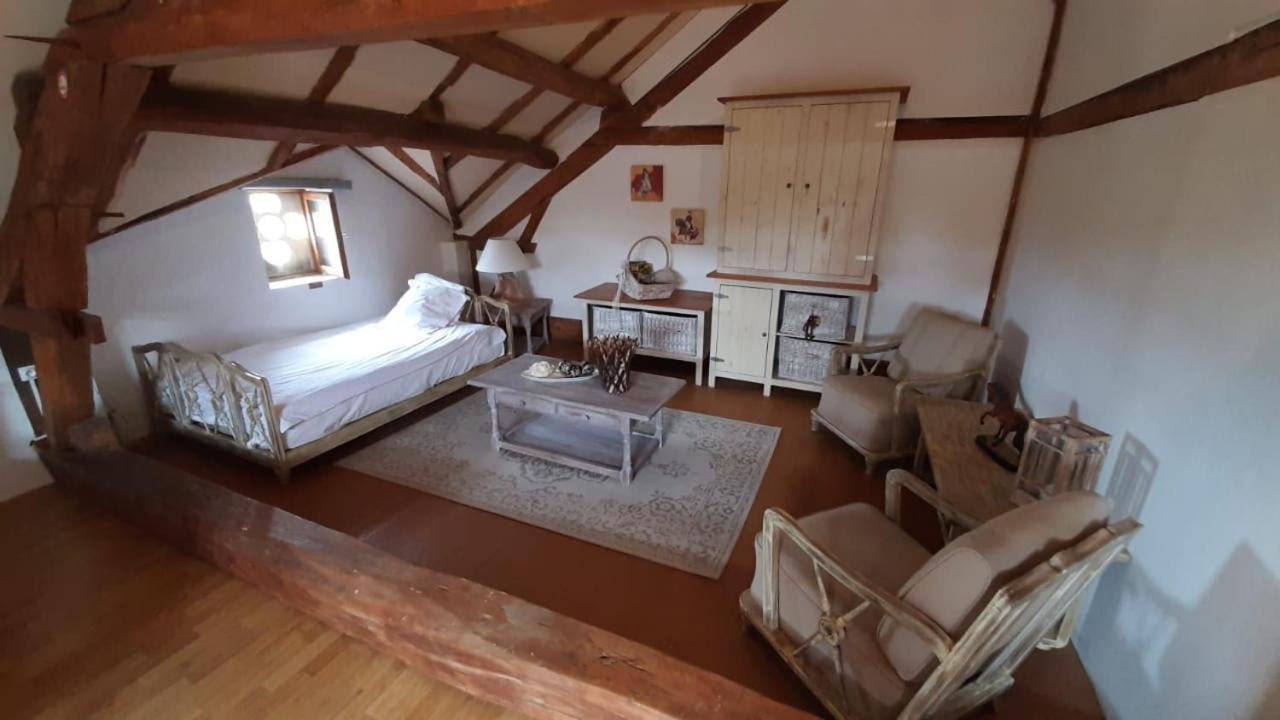 Bed and Breakfast En Bord De Riviere Casseneuil Экстерьер фото