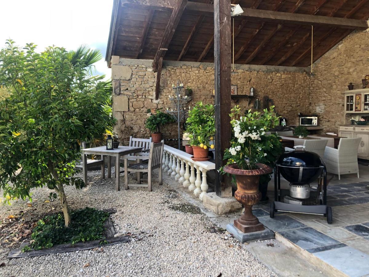 Bed and Breakfast En Bord De Riviere Casseneuil Экстерьер фото