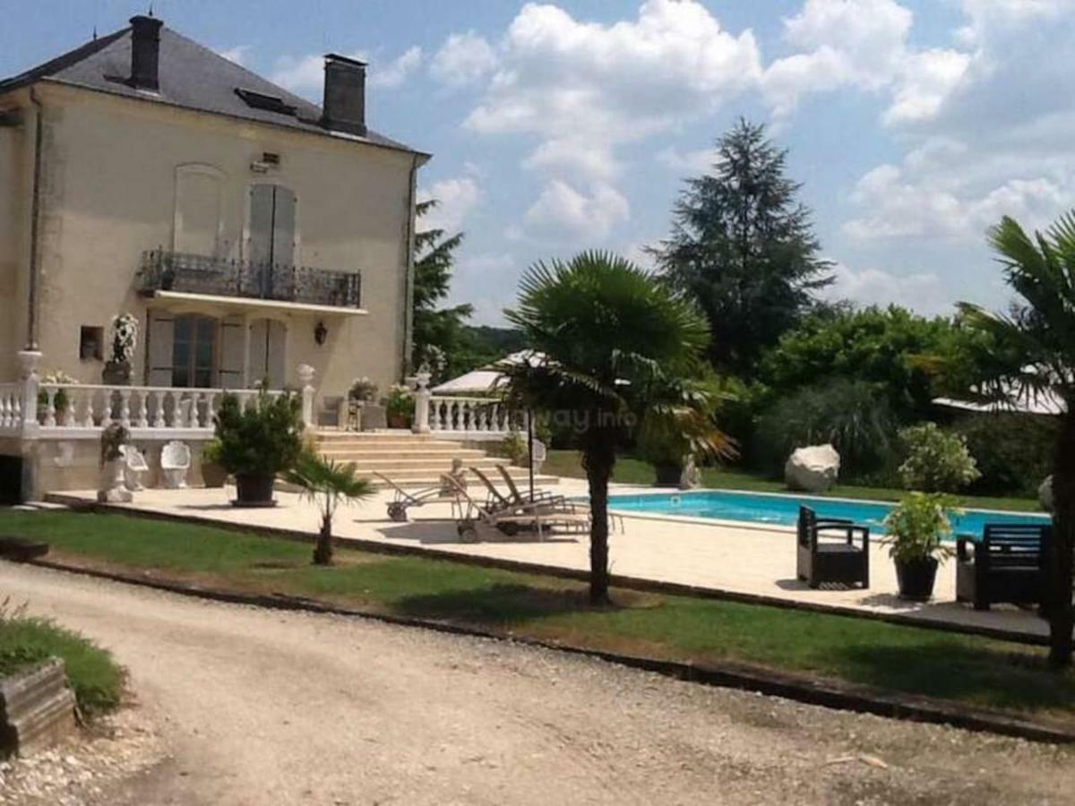 Bed and Breakfast En Bord De Riviere Casseneuil Экстерьер фото