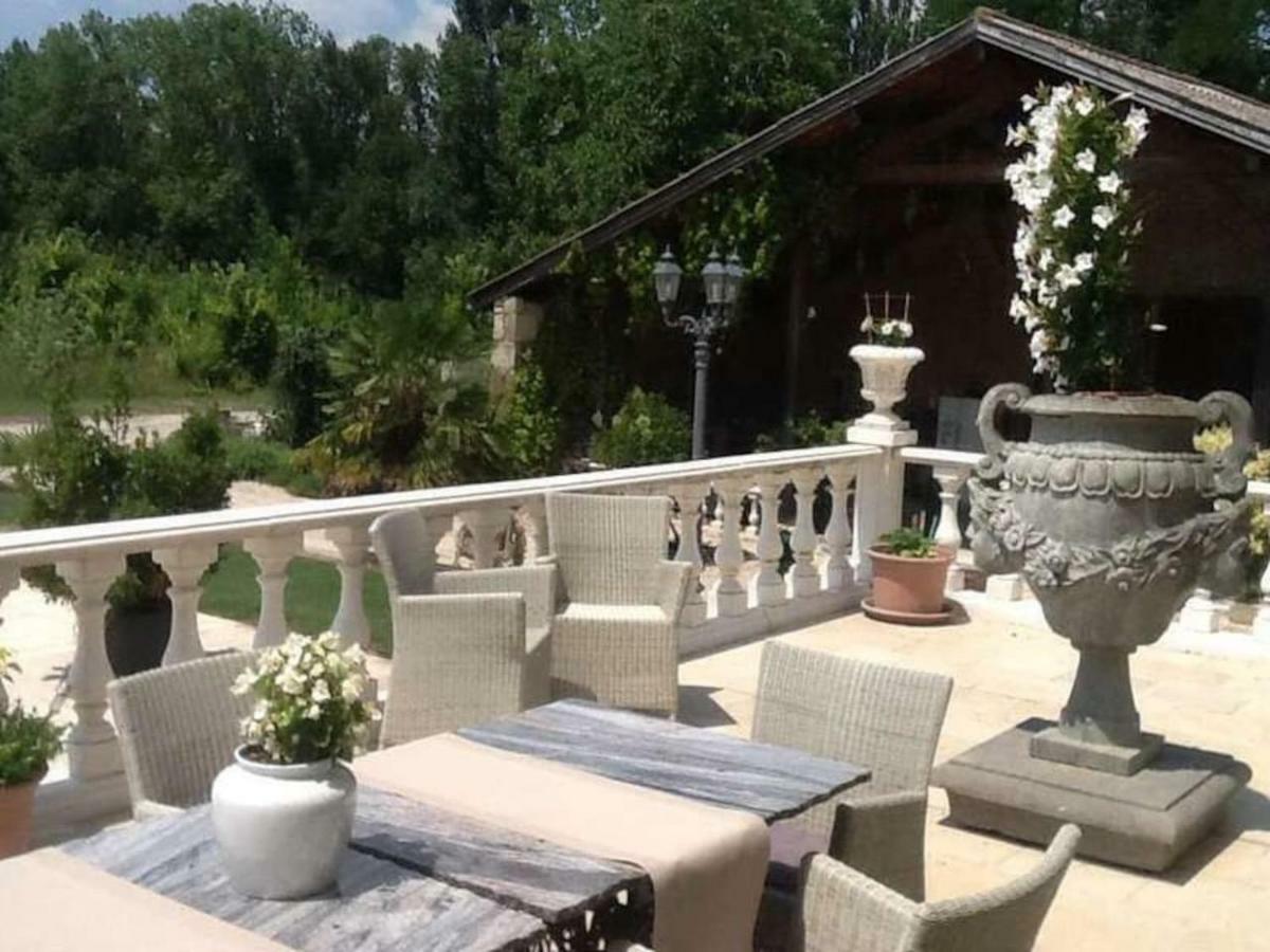 Bed and Breakfast En Bord De Riviere Casseneuil Экстерьер фото