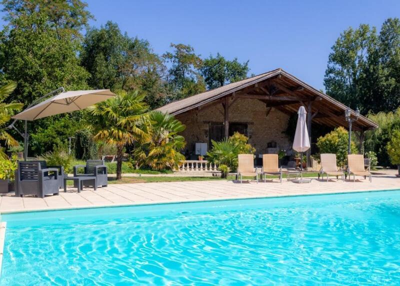 Bed and Breakfast En Bord De Riviere Casseneuil Экстерьер фото