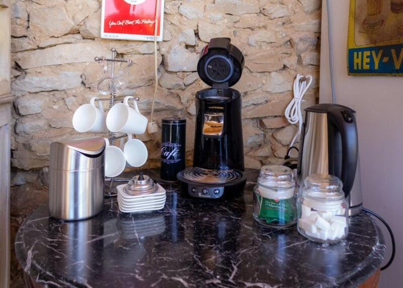 Bed and Breakfast En Bord De Riviere Casseneuil Экстерьер фото