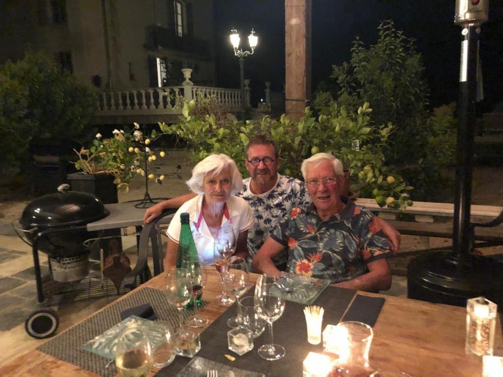 Bed and Breakfast En Bord De Riviere Casseneuil Экстерьер фото